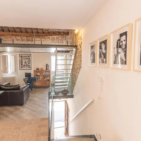 Appartement Stone Loft With Cozy Terrace Downtown *